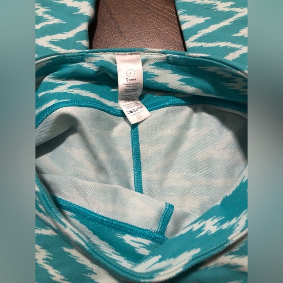Ivivva size 7 leggings - Picture 2 of 4